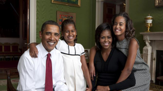 Illustration for article titled Malia and Sasha Obama: Our Favorite Photos